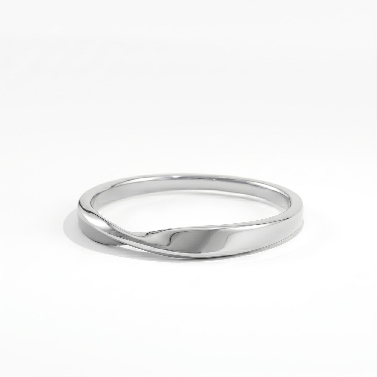 White gold Mobius twist band