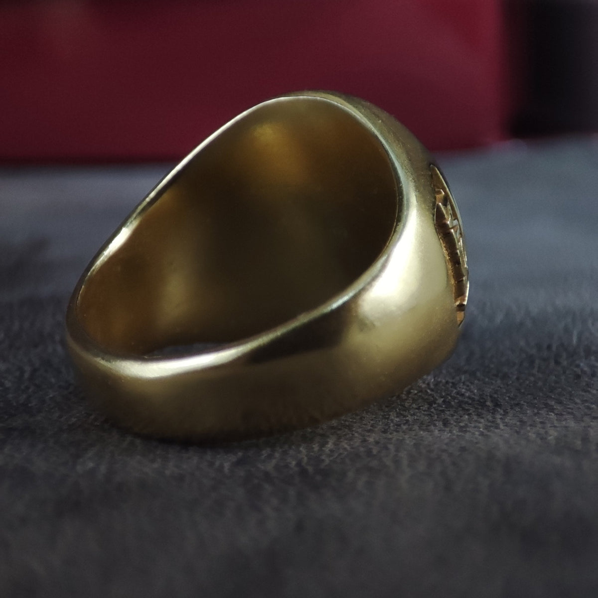 Custom Men's College Class Ring, Engraved Silver or Gold Signet