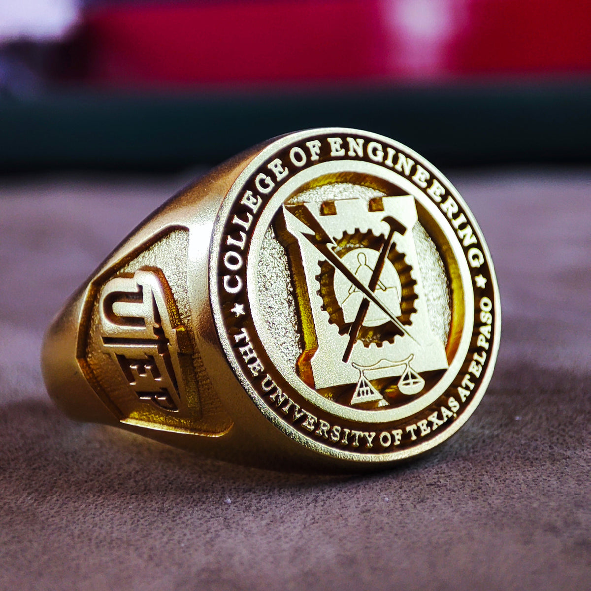 Custom Gold Vermeil University Signet Ring, Personalized Graduation Keepsake
