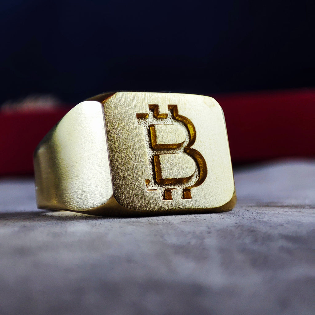 Vermeil Bitcoin Signet Ring for Men, Custom Crypto Jewelry, Cryptocurrency Gift