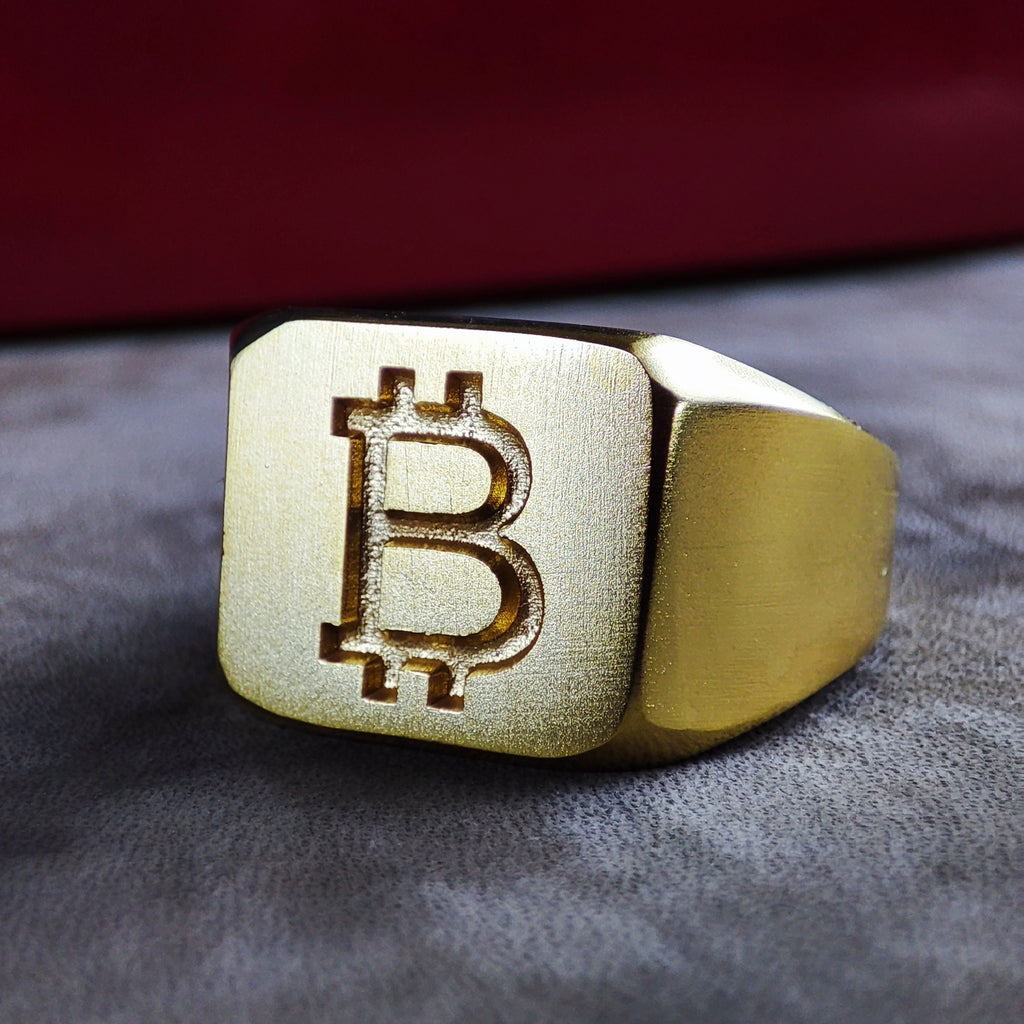 Vermeil Bitcoin Signet Ring for Men, Custom Crypto Jewelry, Cryptocurrency Gift