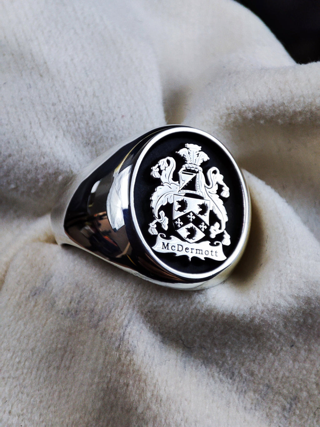 Custom Signet Ring, Engraved Family Crest Ring, Personalized Coat of Arms Heritage Gift