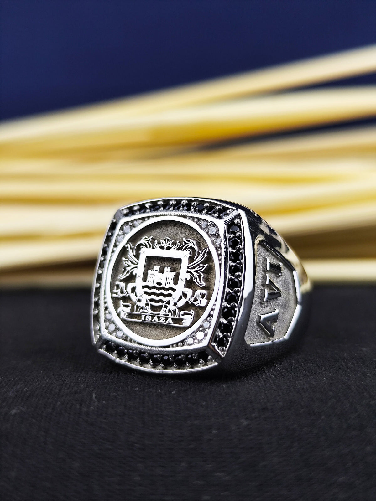 Coat of Arms Ring: Custom Engraved Family Crest Signet Men's Silver