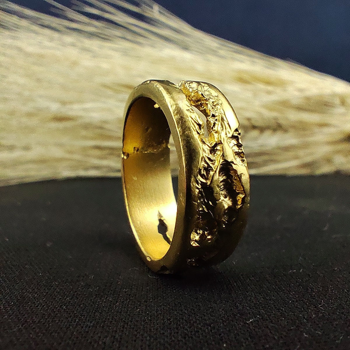 Hammered Gold Ring, Organic Textured Wedding Band, Rustic Unisex Ring