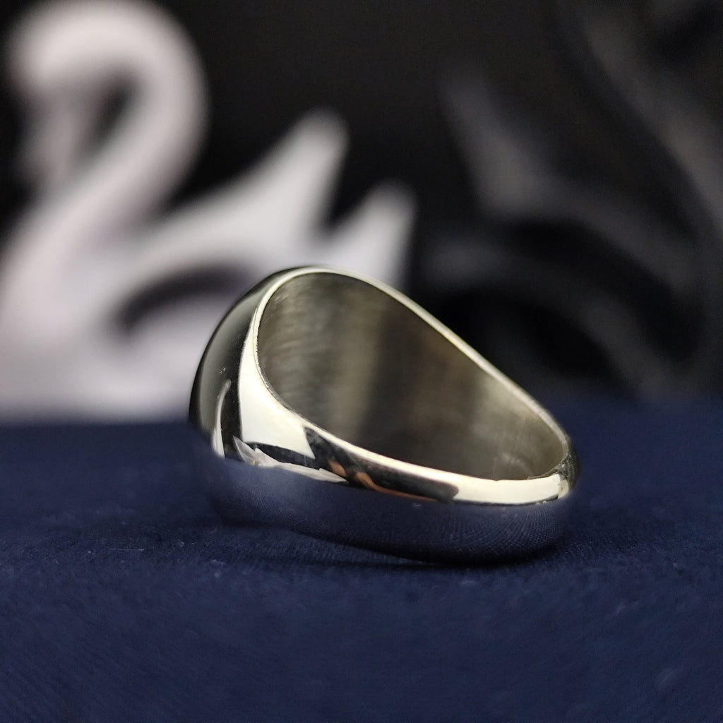 Custom Family Crest Ring, Engraved Coat of Arms Signet, Personalized Heritage Gift for Him