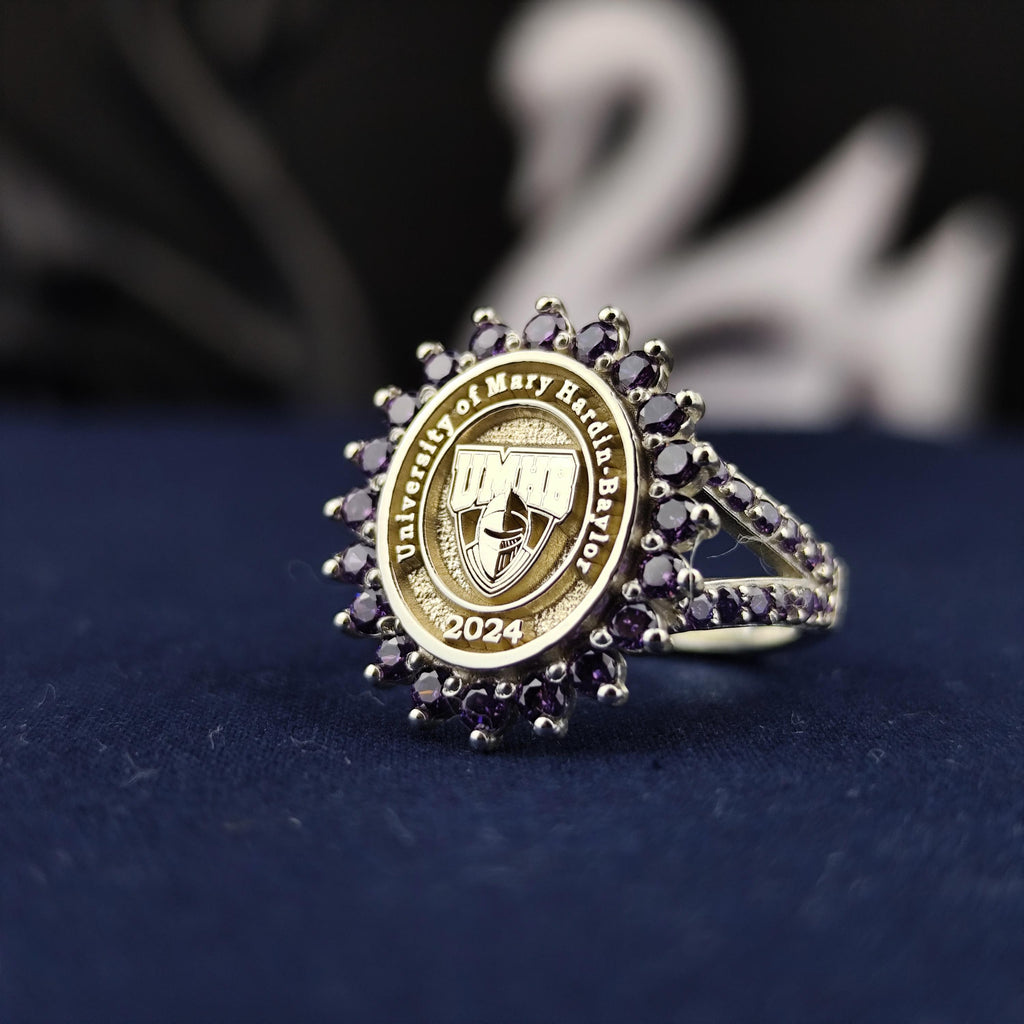 Purple Stone Class Ring for Women, Custom University Signet, Graduation Gift