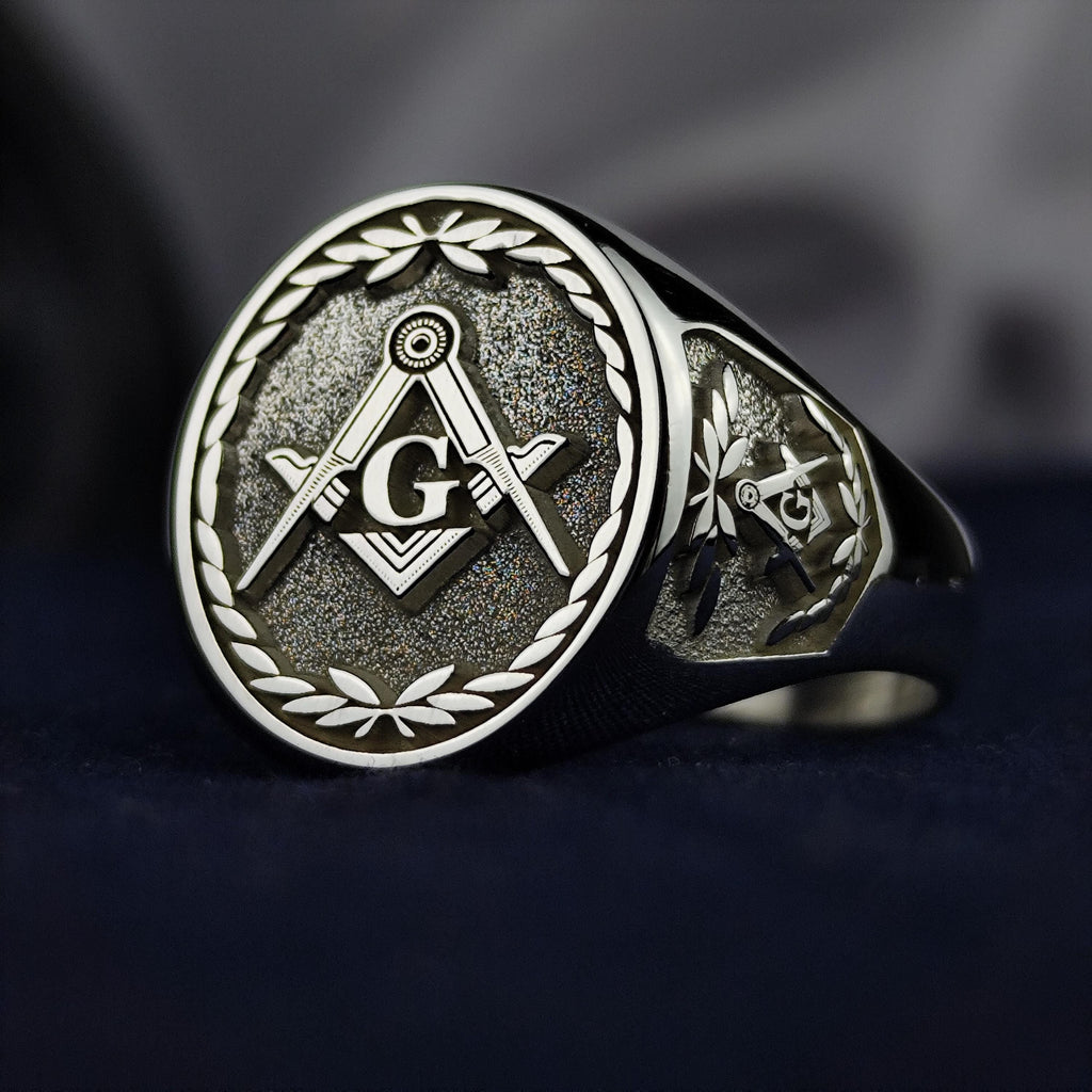 Silver Masonic Signet Ring, Square Compass Emblem, Vintage Men's Lodge Jewelry