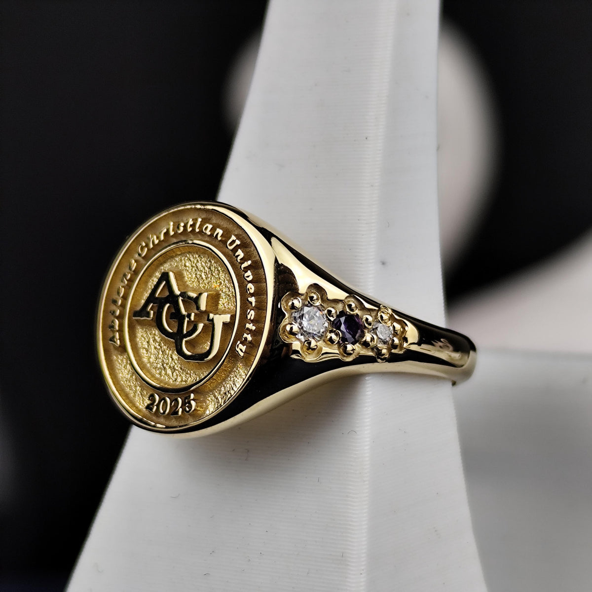Personalized Women’s College Class Ring with Gemstone Accents