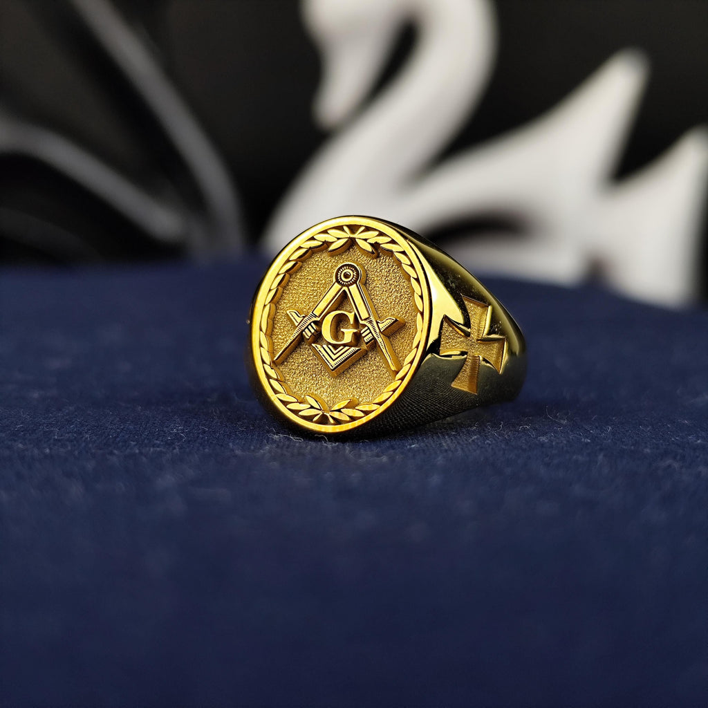 Gold Plated Masonic Ring – Classic Square & Compass Signet for Freemason Men – Symbolic Gold Jewelry