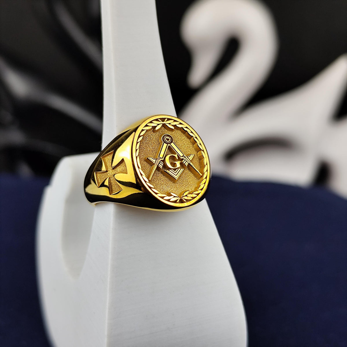 Gold Plated Masonic Ring – Classic Square & Compass Signet for Freemason Men – Symbolic Gold Jewelry