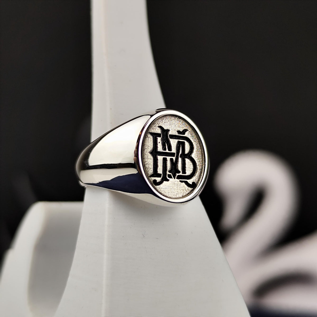 Personalized Sterling Silver Signet Ring – Custom Engraved Monogram Jewelry