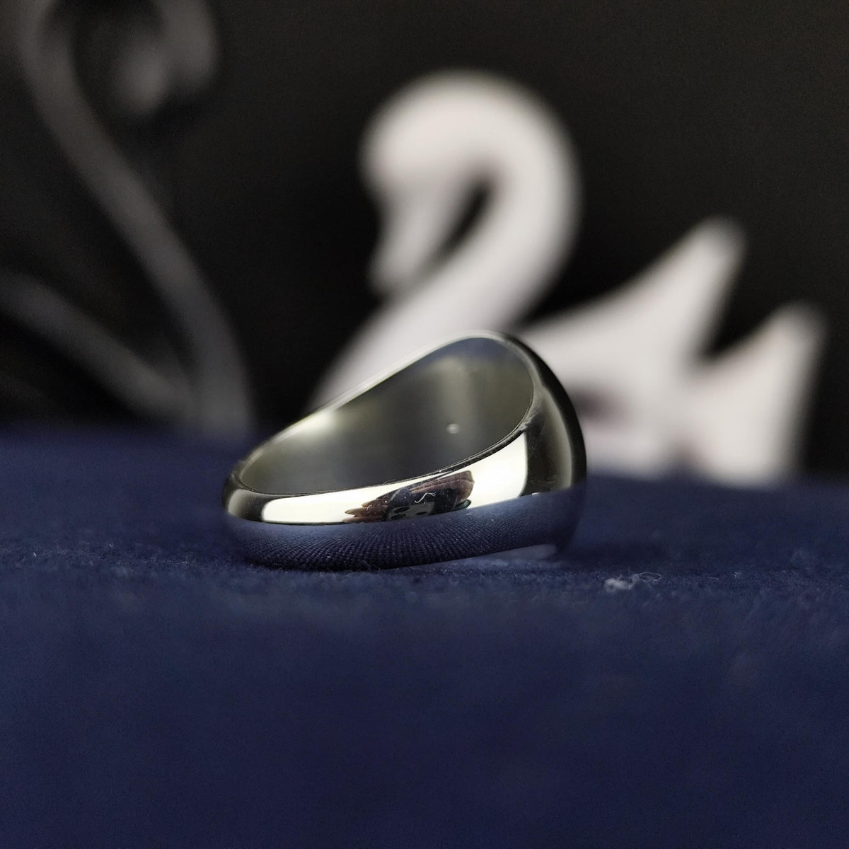 Personalized Sterling Silver Signet Ring – Custom Engraved Monogram Jewelry