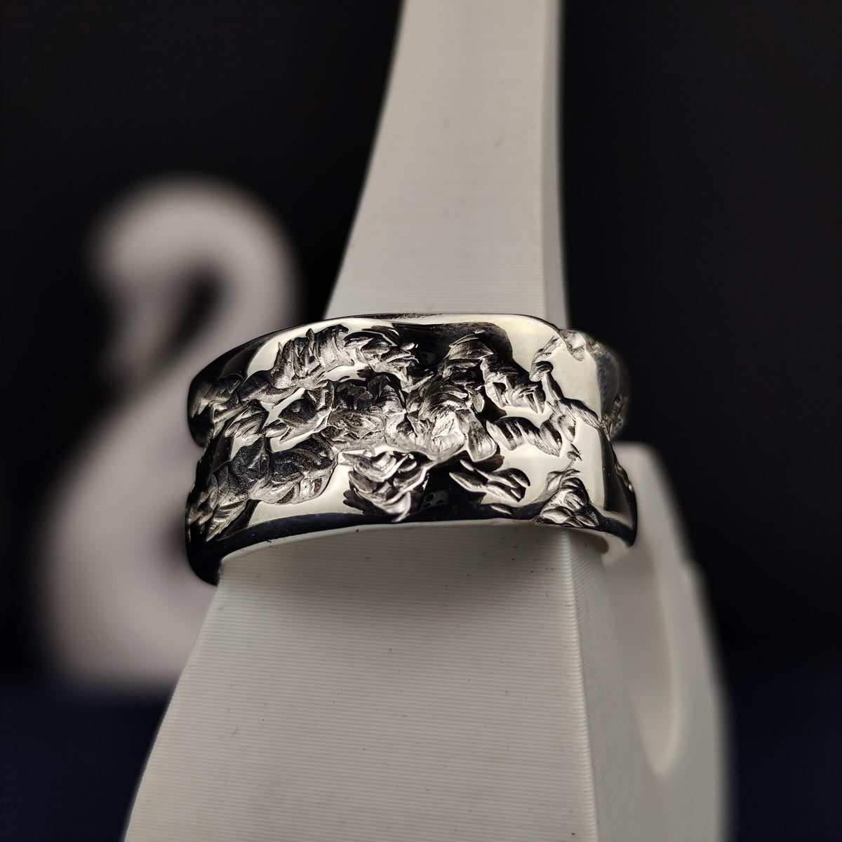 Botanical Silver Ring, Hand Carved Leaf Band, Rustic Unisex Jewelry