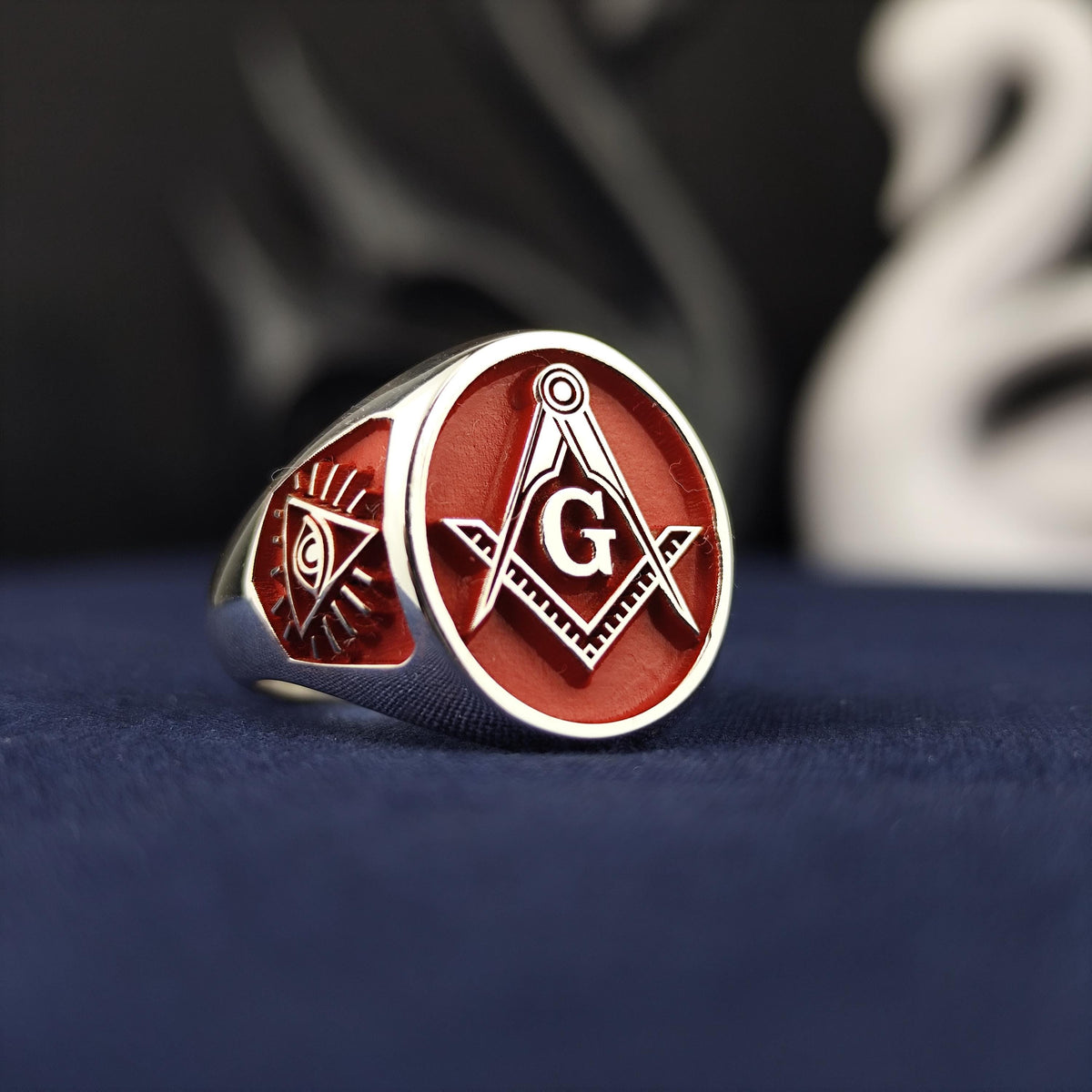 Handcrafted Freemason Ring: Sterling Silver Masonic Signet with Enamel