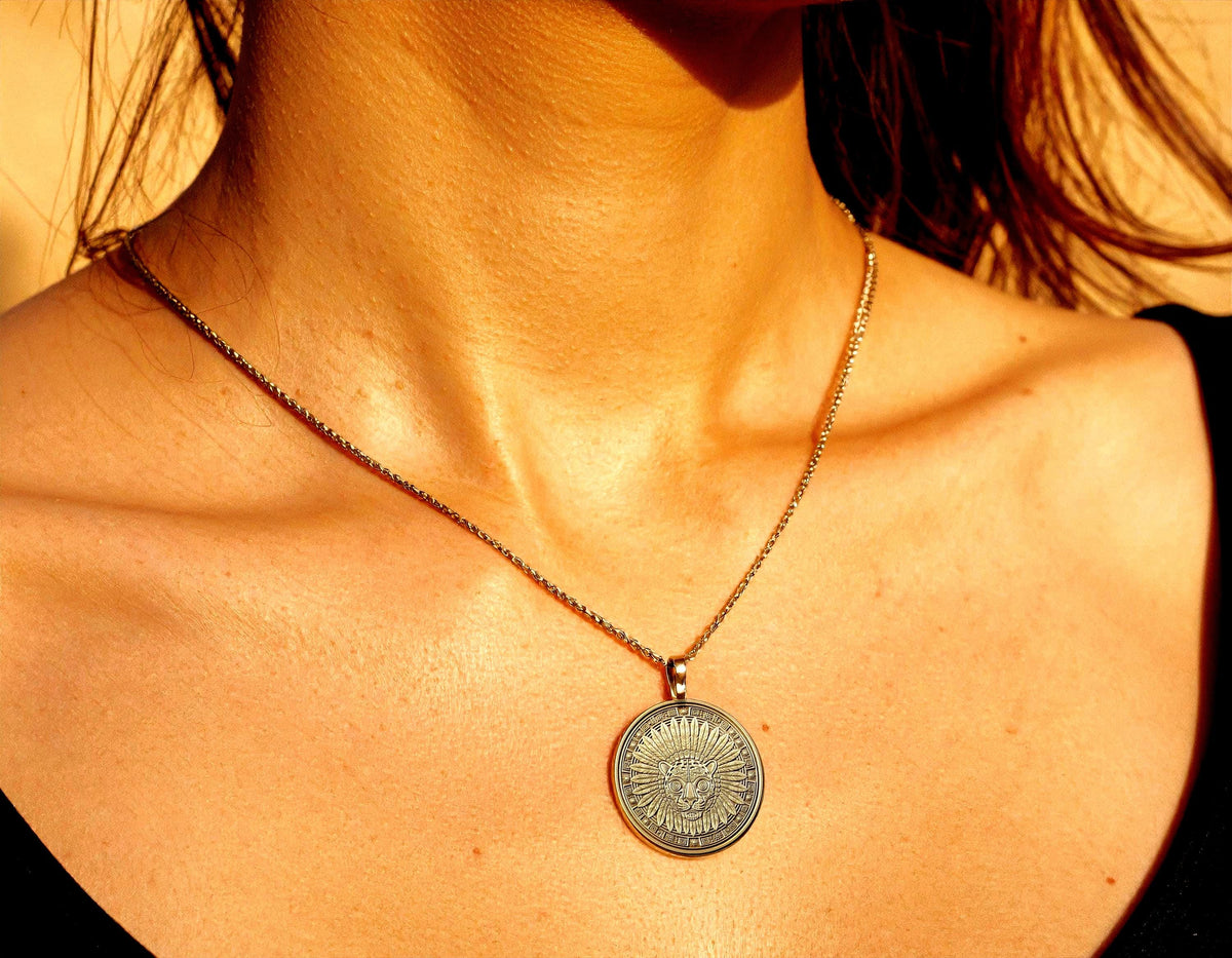 Jaguar Spirit Pendant : Aztec Power Animal Amulet of Strength and Vision