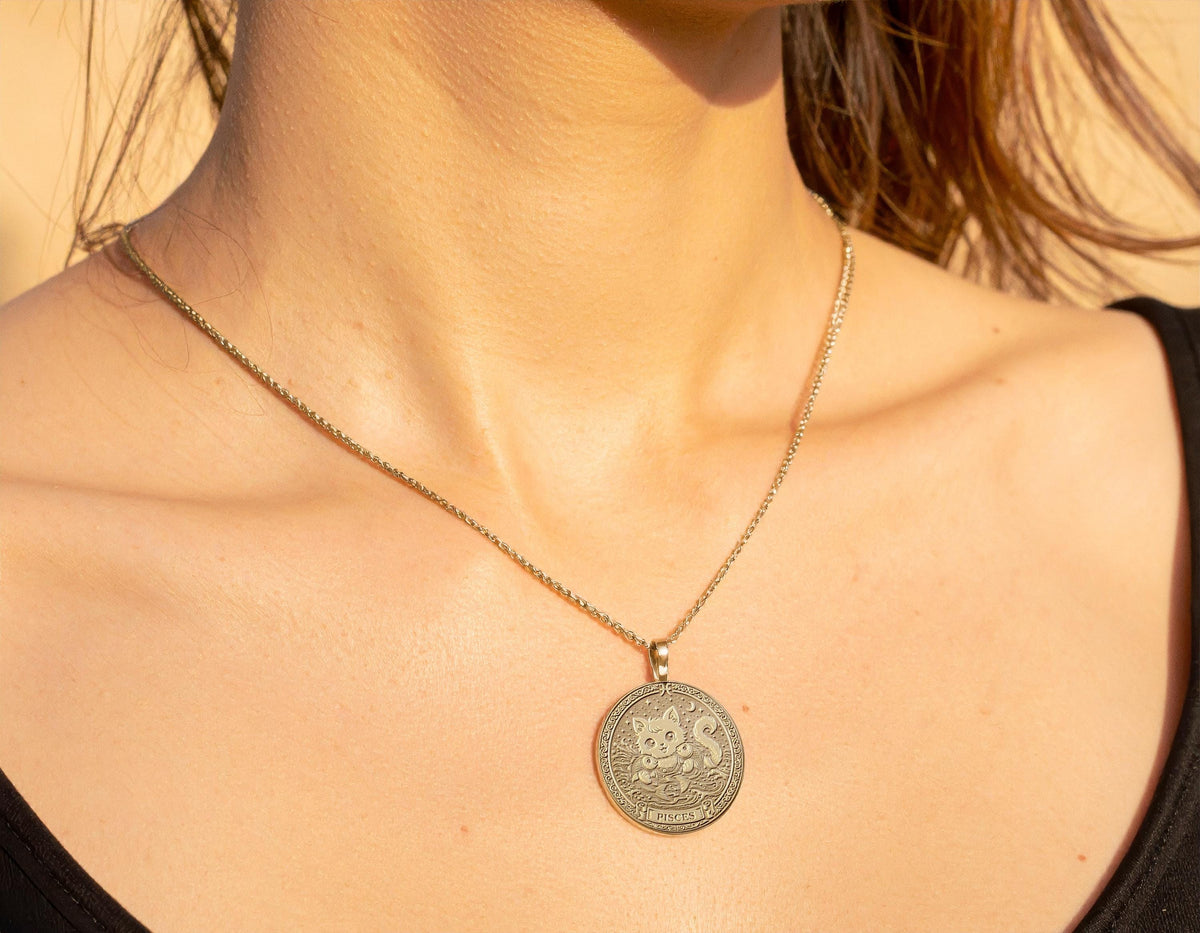 Pisces Zodiac Cat Necklace – 14K Gold Pendant, Astrology Gift