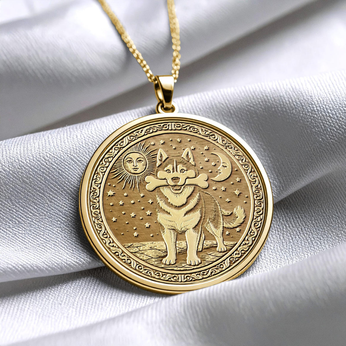 Husky Necklace – Spirit of Strength and Adventure