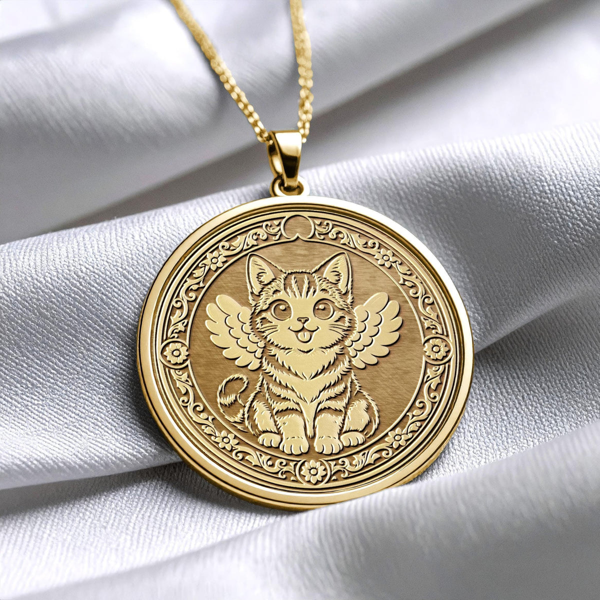 Gold Cat Pendant Necklace – Animal Jewelry