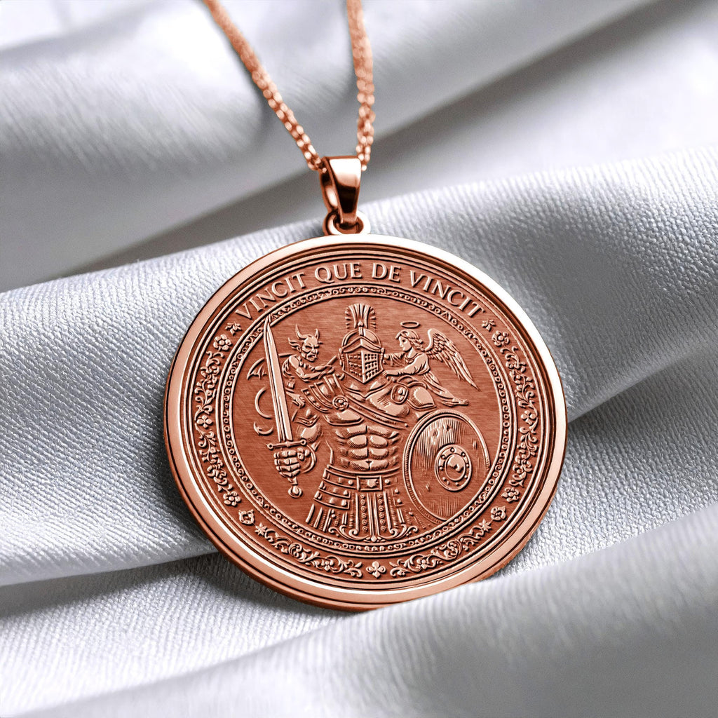 Vincit Qui Se Vincit Gladiator Lion Pendant