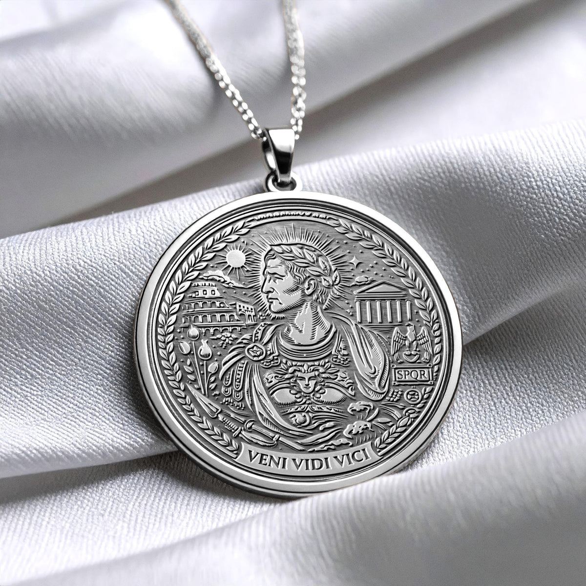 Veni Vidi Vici Roman Caesar Quote Pendant
