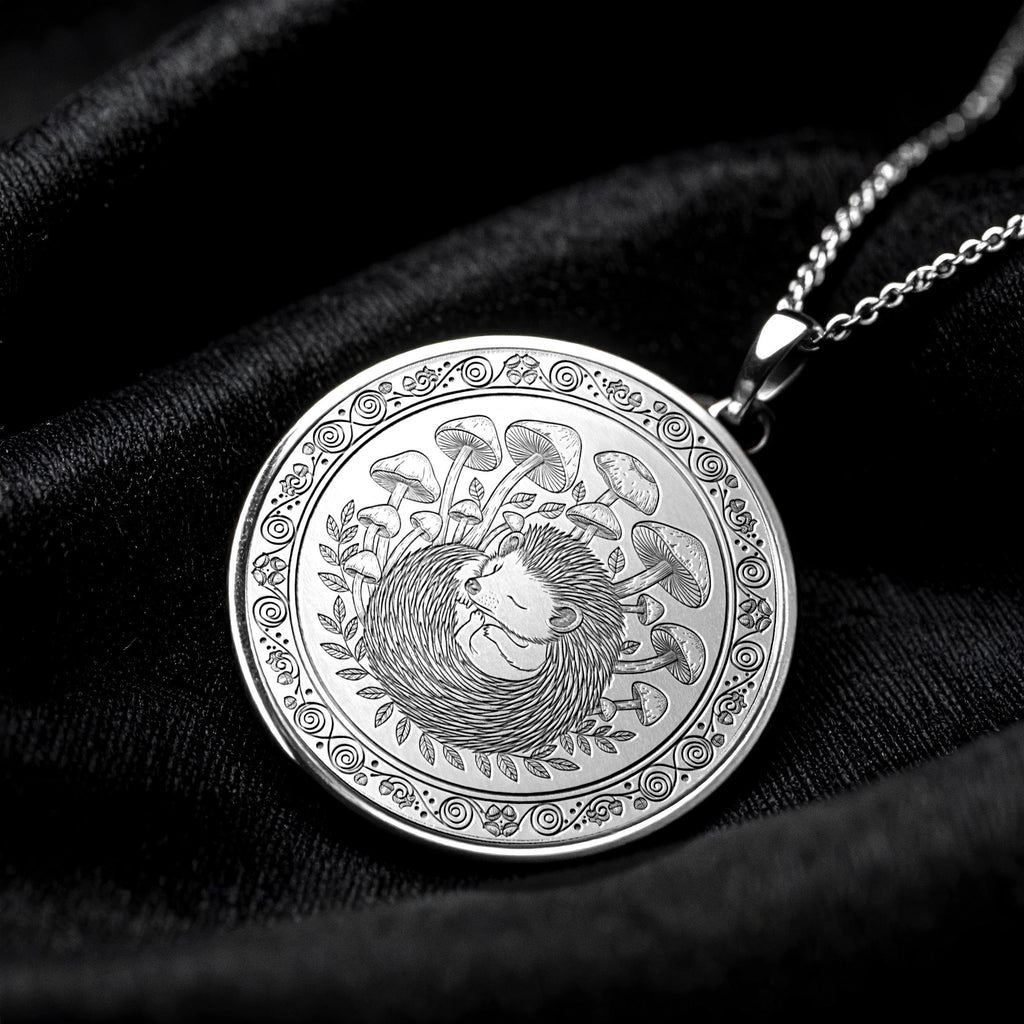 Hedgehog Medallion Necklace – Woodland Animal Charm, Nature Jewelry