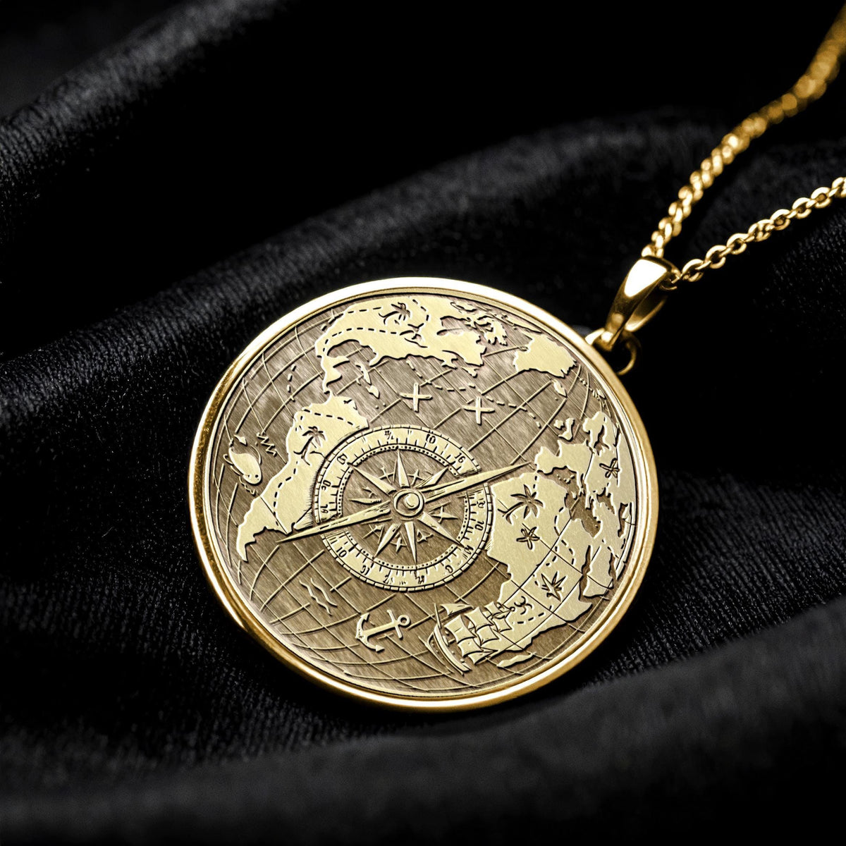 World Map Compass Necklace – A Meaningful Gift for Adventurers
