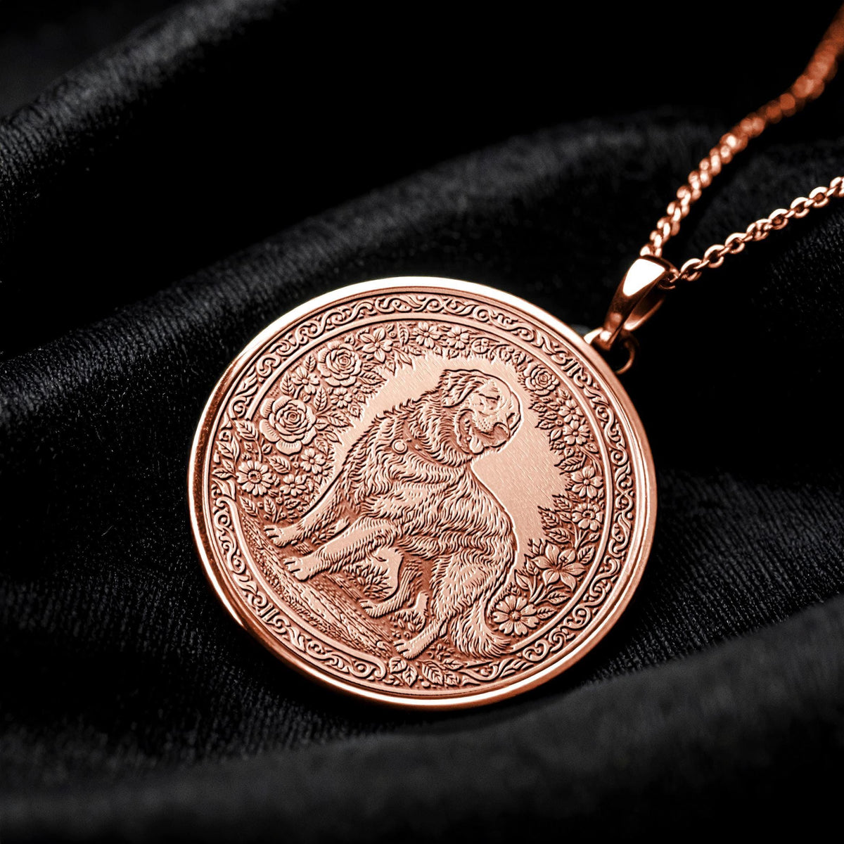Golden Retriever Pendant Symbol of Love and Friendship