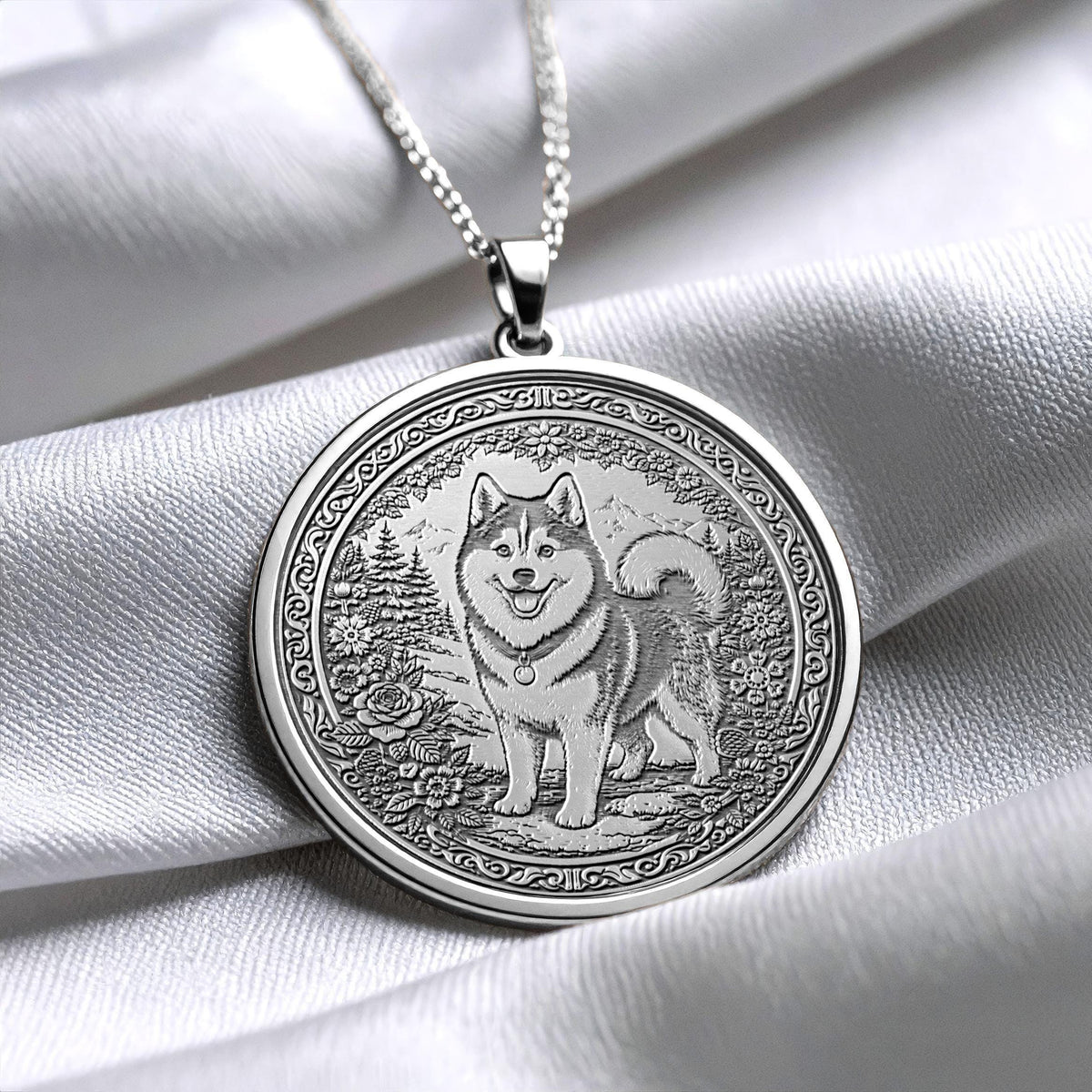 Husky Necklace – Symbol of Freedom and Loyalty