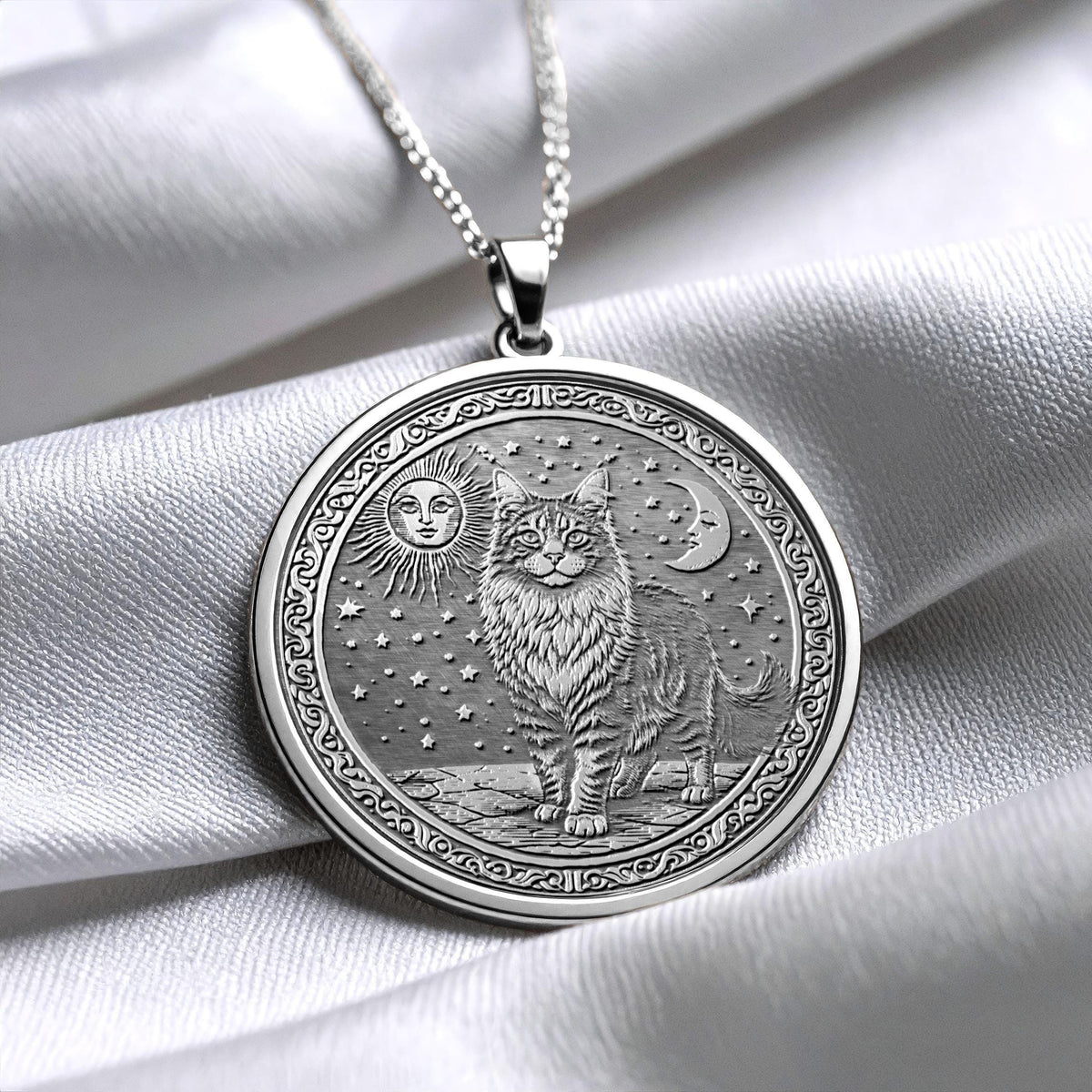 Maine Coon Cat Pendant Necklace