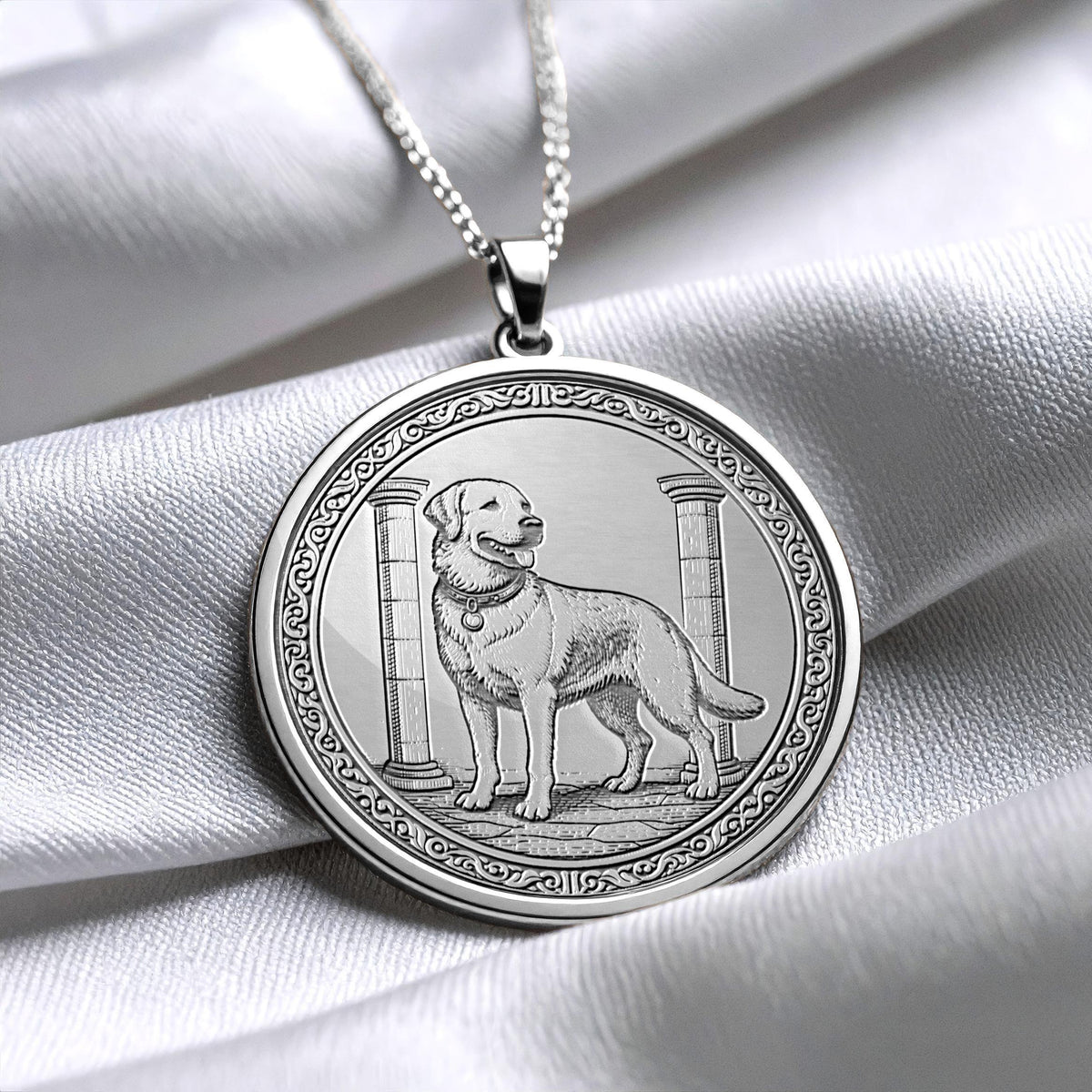 Golden Labrador Dog Lover Gift Pendant