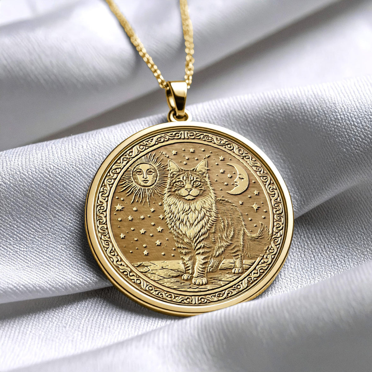 Maine Coon Cat Pendant Necklace