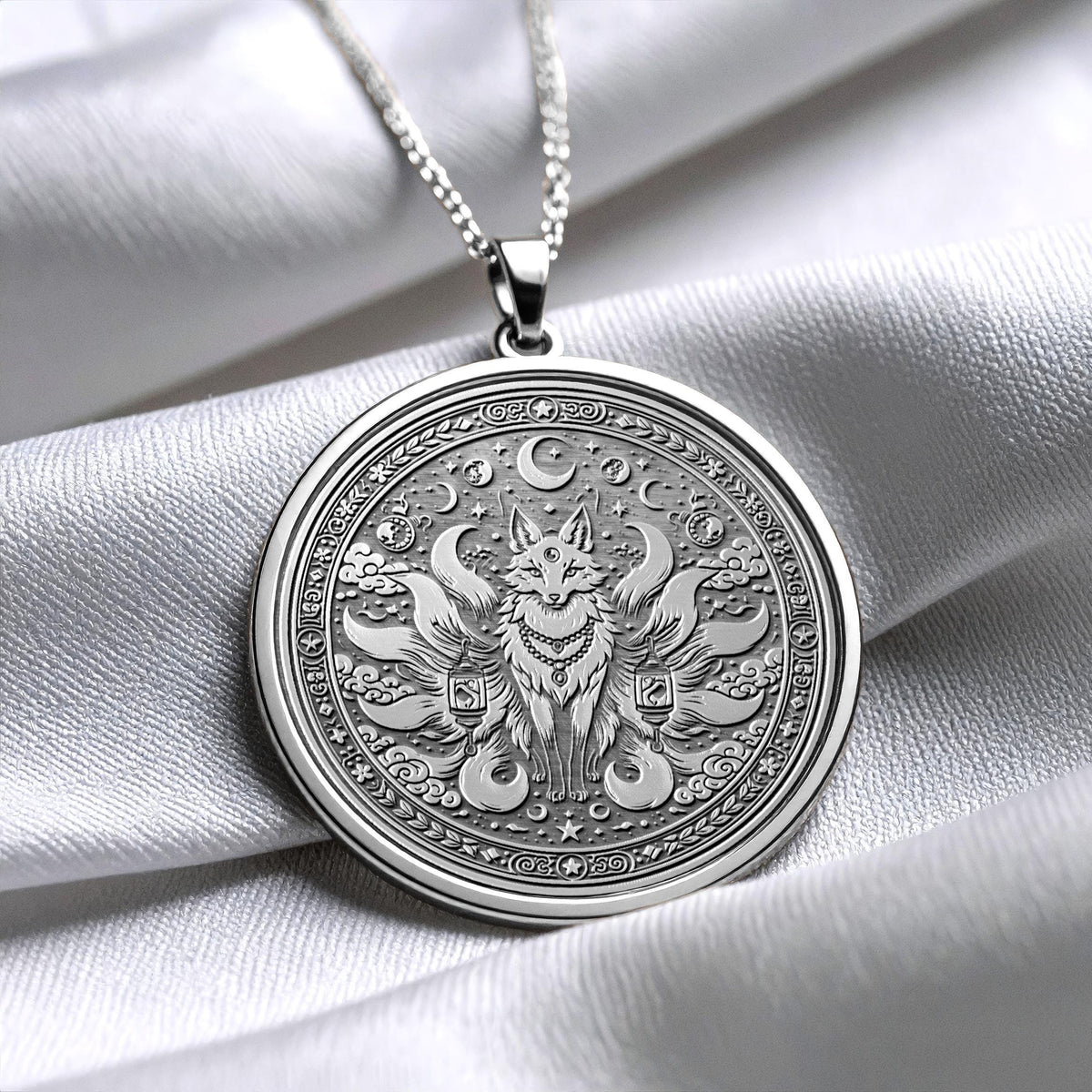 Kitsune Fox Pendant Necklace – Magic, Intelligence & Transformation