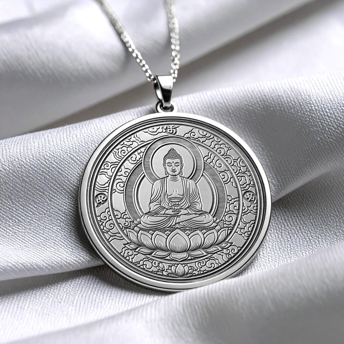 Buddha Necklace – Meditation Jewelry for Mindfulness and Spiritual Enlightenment