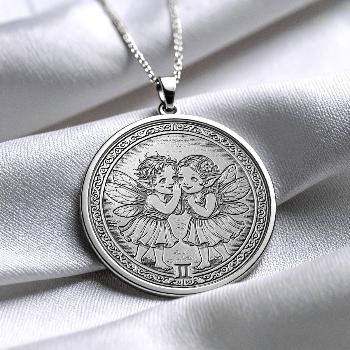 Gemini Zodiac Pendant – Necklace of Duality & Intelligence Symbol