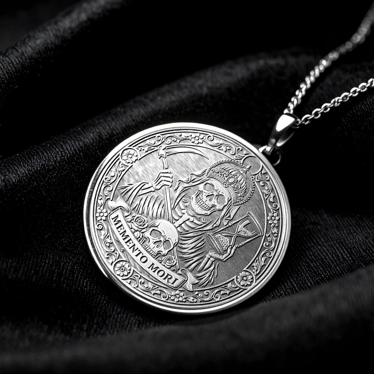 Memento Mori Skull Pendant Necklace, Gothic Necklace, Symbolic Reminder Jewelry