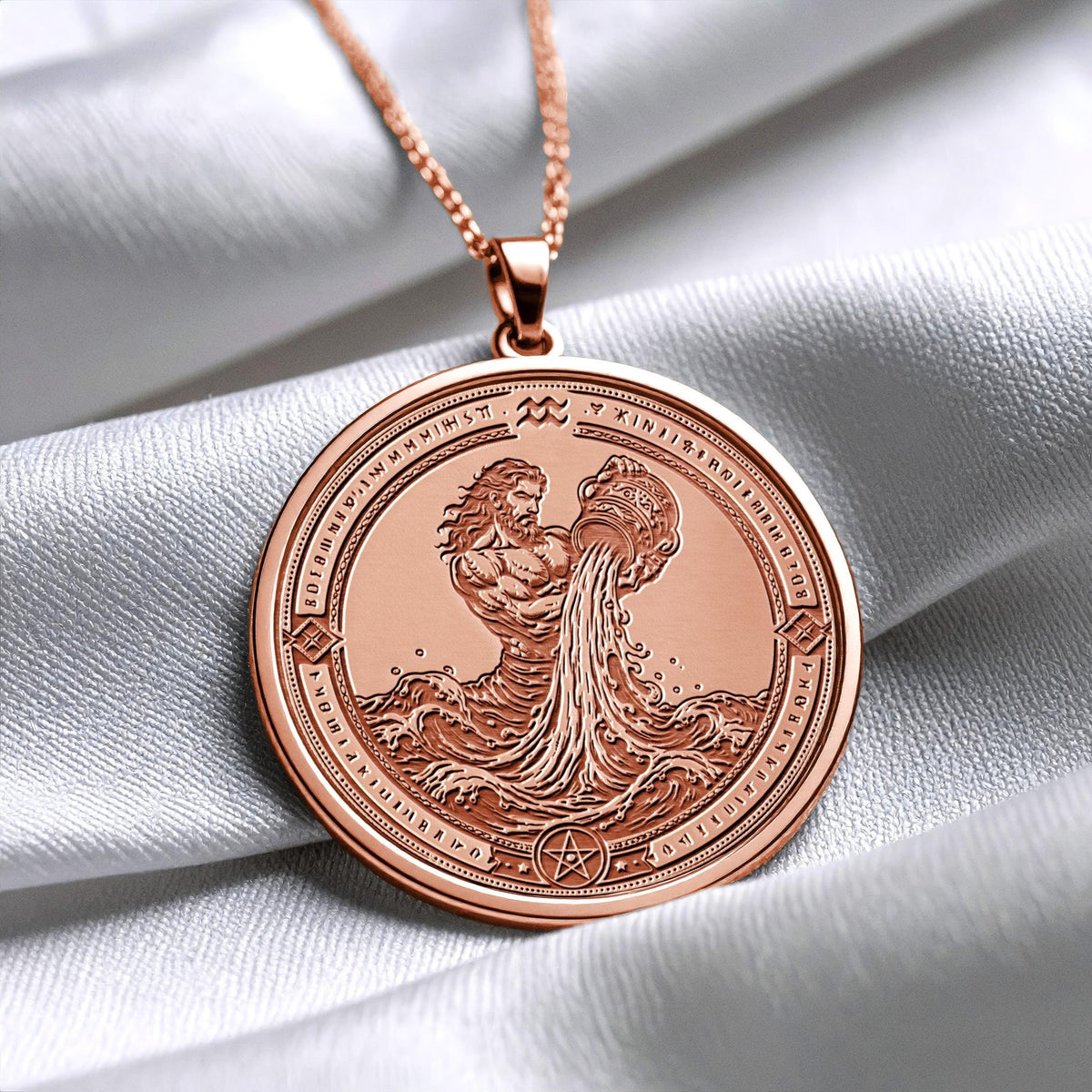 Aquarius Pendant – Freedom, Vision & Authentic Power