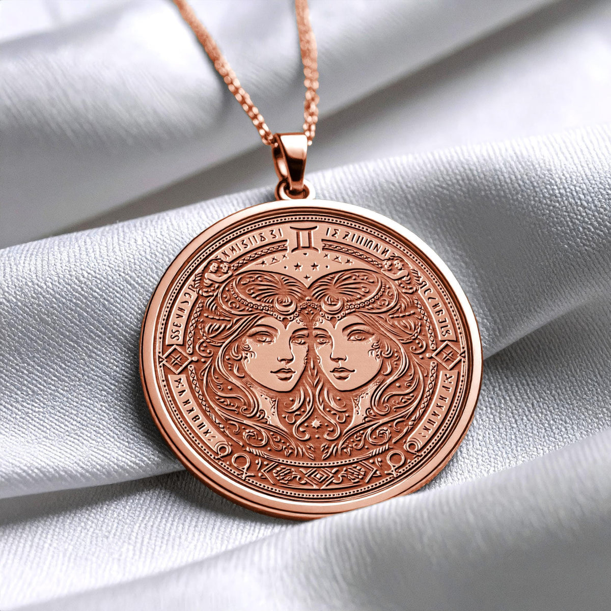 Gemini Pendant – Duality, Curiosity & Expressive Power