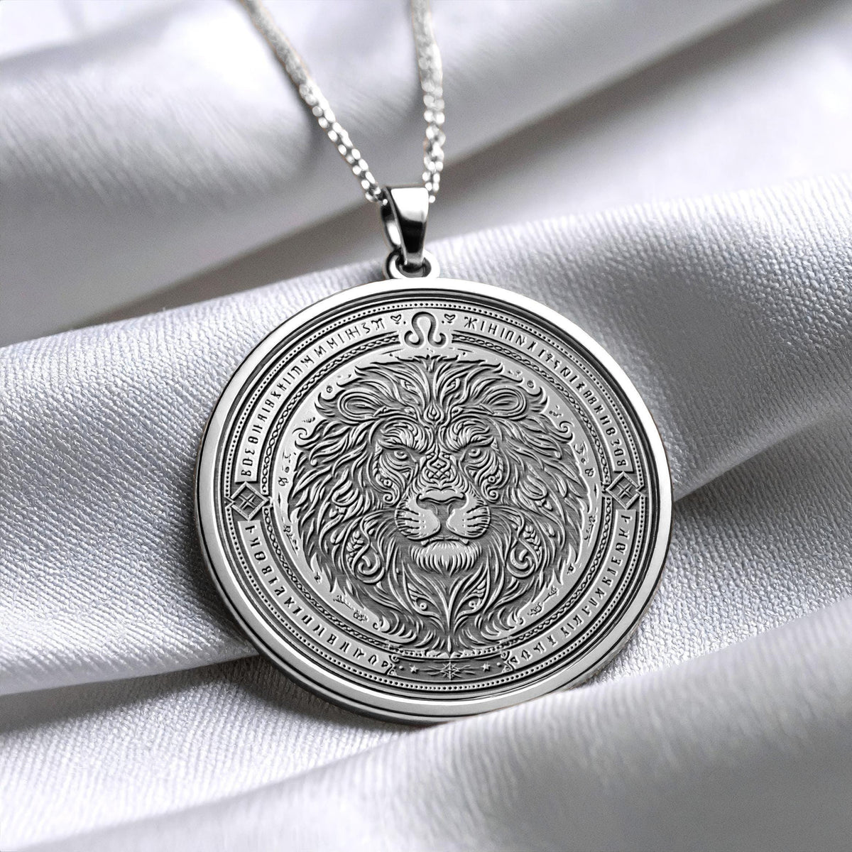 Leo Pendant – Confidence, Power & Radiant Leadership
