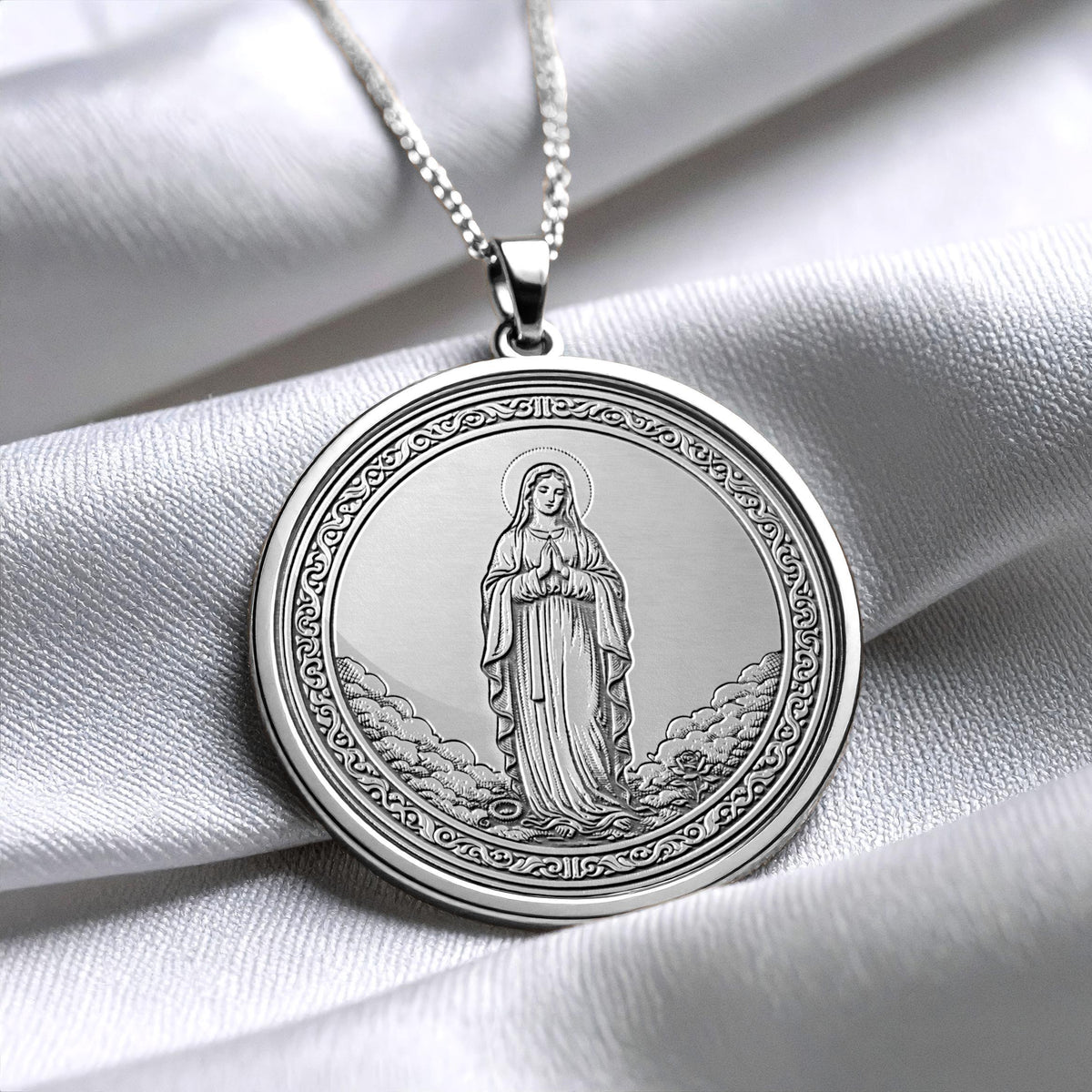 Virgin Mary Pendant Necklace – Faith, Grace & Divine Protection