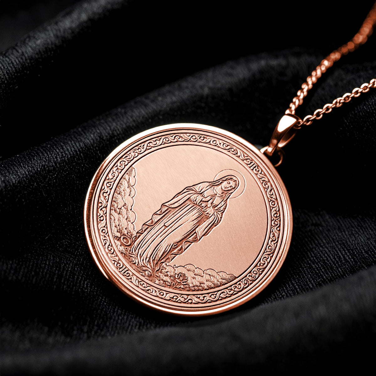 Virgin Mary Pendant Necklace – Faith, Grace & Divine Protection
