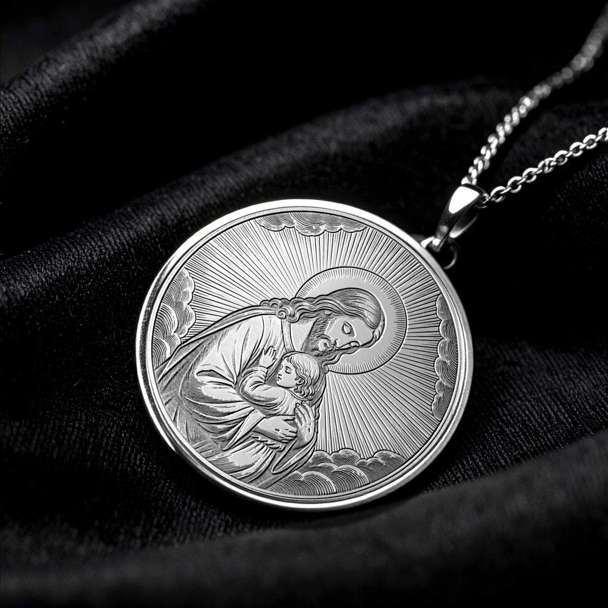 Jesus Pendant Necklace – Faith, Hope & Eternal Love