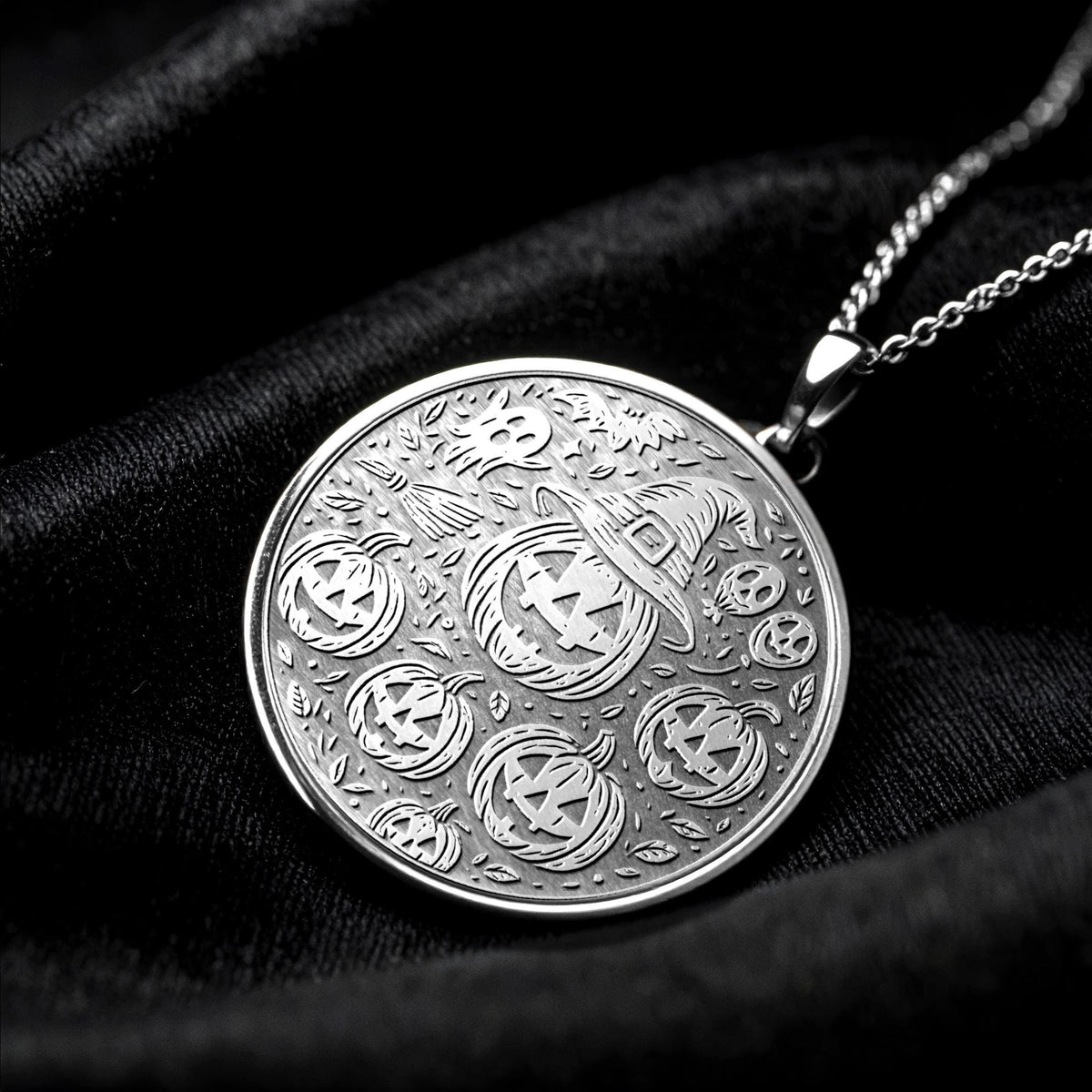 Spooky Halloween Pendant Necklace – Mystery, Magic & Midnight Vibes