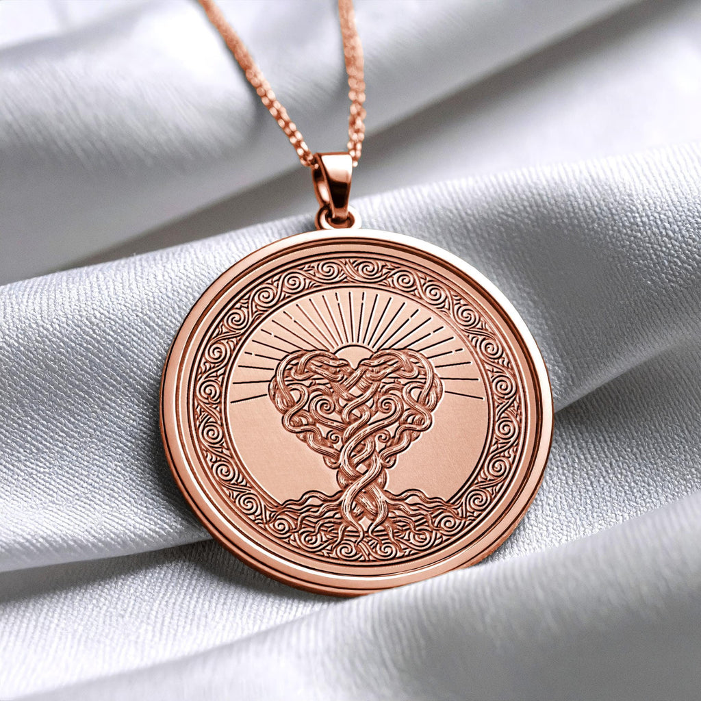 Heart Pendant Necklace – Love, Connection & Timeless Emotion