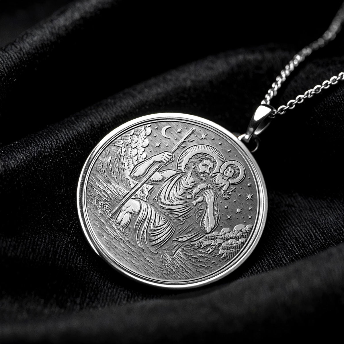 Saint Christopher Necklace – Protection, Safe Travels & Faithful Guidance