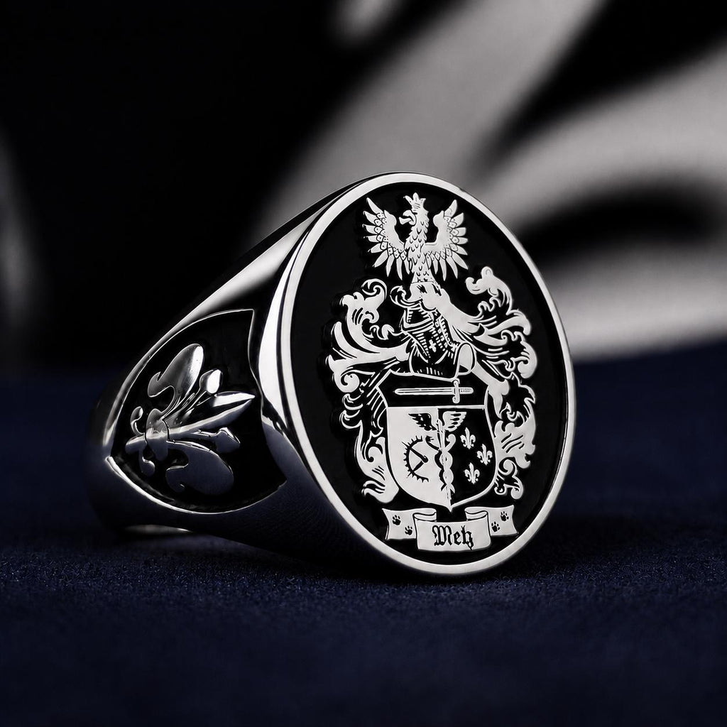 Personalized Family Crest Ring, Custom Coat of Arms Signet, Sterling Silver Heraldic Heirloom Gift
