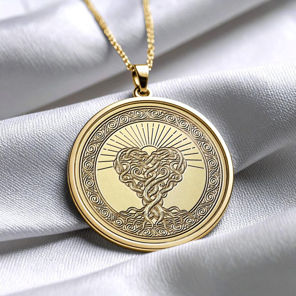 Heart Pendant Necklace – Love, Connection & Timeless Emotion