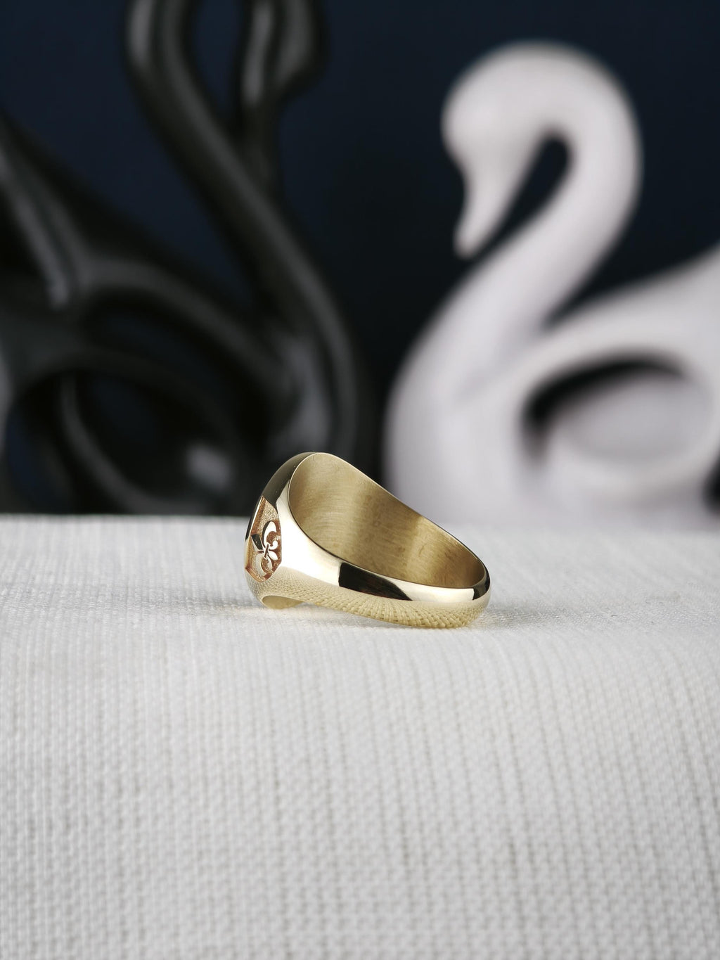 Oval Family Crest Signet Ring, Custom Coat of Arms with Fleur de Lis