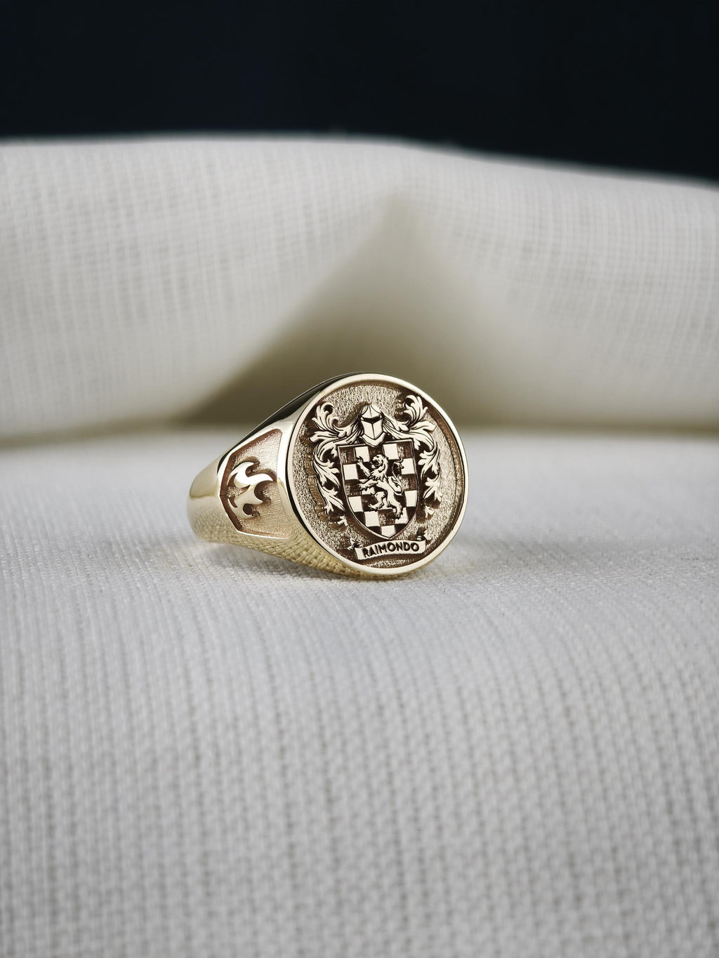 Personalized Family Crest Ring, Custom Coat of Arms Signet, Sterling Silver Gift for Husband