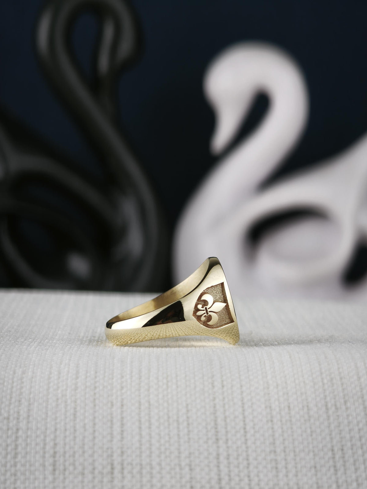 Oval Family Crest Signet Ring, Custom Coat of Arms with Fleur de Lis