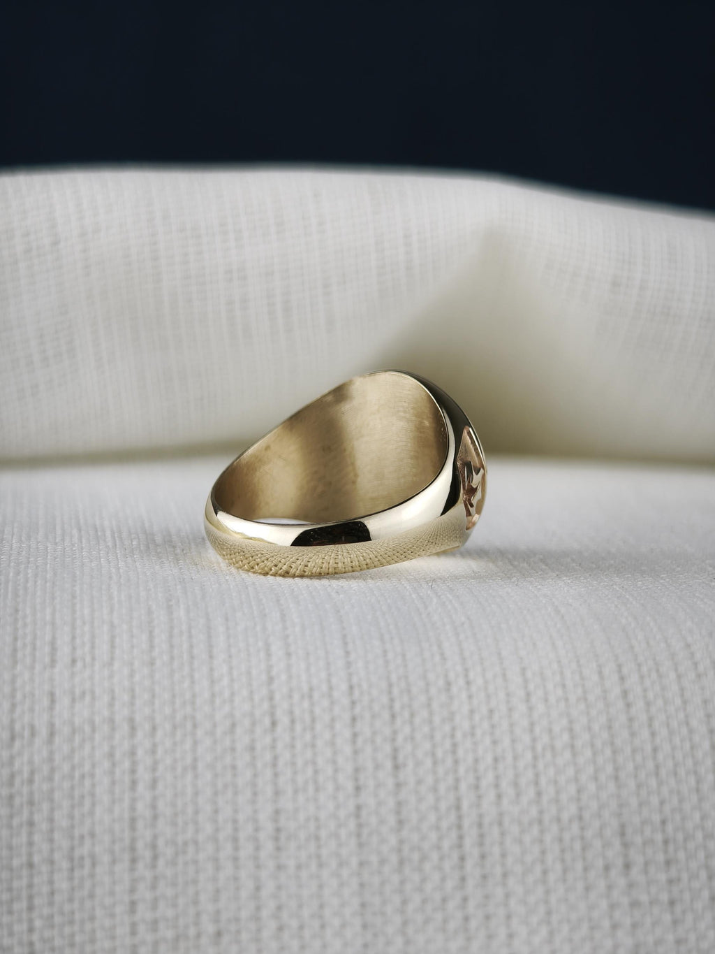 Personalized Family Crest Ring, Custom Coat of Arms Signet, Sterling Silver Gift for Husband